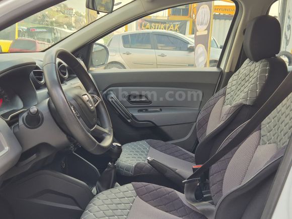 DACİA DUSTER 2019 COMFORT PLUS 4x4 ORJİNAL-36 AY TAKSİTLE BANKASIZ KREDİSİZ-