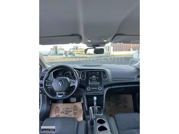 ASLAN AUTO'DAN 2019 RENAULT MEGANE 1.5 TOUCH DİZEL OTOMATİK