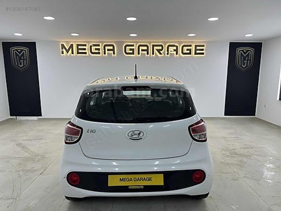MEGA GARAGE 2017 MODEL HYUNDAİ i10 1.0 SYTLE OTOMATİK HATASIZ