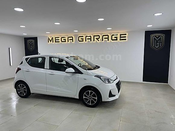 MEGA GARAGE 2017 MODEL HYUNDAİ i10 1.0 SYTLE OTOMATİK HATASIZ