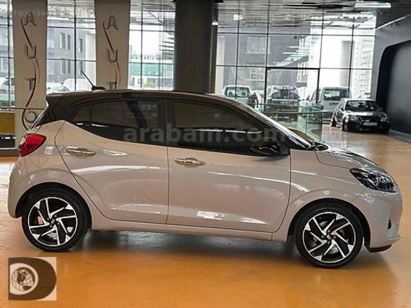 DİCLE OTO*DAN 2025 MODEL İ10 HATASIZ LANSMAN RENK KREDİ VE TAKAS
