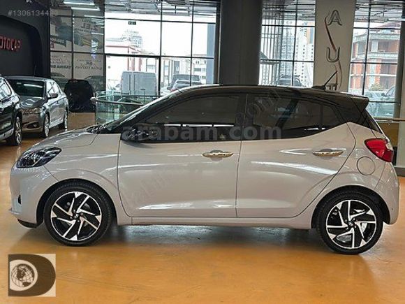 DİCLE OTO*DAN 2025 MODEL İ10 HATASIZ LANSMAN RENK KREDİ VE TAKAS