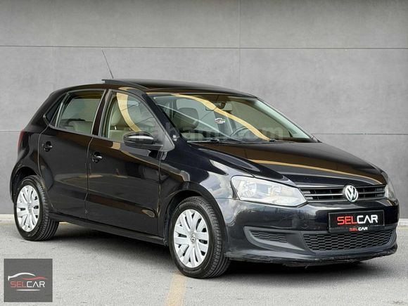 SEL-CAR'dan-2011-VOLKSWAGEN POLO 1.4-BENZİN-OTOMATİK-CAM TAVAN