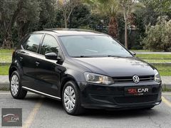 SEL-CAR'dan-2011-VOLKSWAGEN POLO 1.4-BENZİN-OTOMATİK-CAM TAVAN