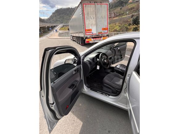 Sahibinden Volkswagen Polo 1.4 Basicline 2004 Model