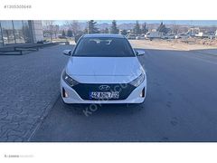 YETKİLİ BAYİDEN HATASIZ 2021 HYUNDAI İ20 1.4 MPI JUMP OTOMATİK