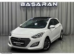 BAŞARAN'DAN 2016 HYUNDAİ İ30 ELİTE 1.6 CRDİ 375.000 PEŞİNATLA