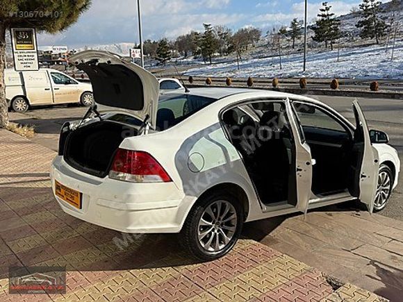 - DÜŞÜK KM - GARAJ ARABASI - OPEL ASTRA -