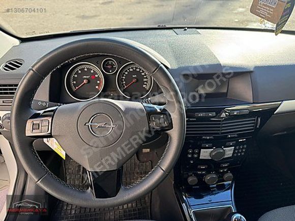 - DÜŞÜK KM - GARAJ ARABASI - OPEL ASTRA -