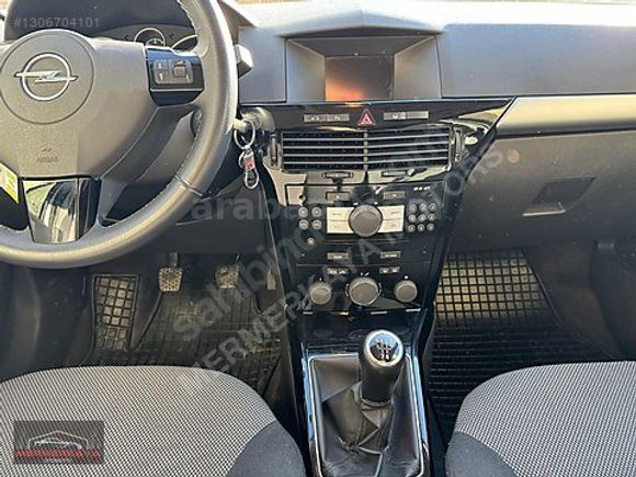 - DÜŞÜK KM - GARAJ ARABASI - OPEL ASTRA -