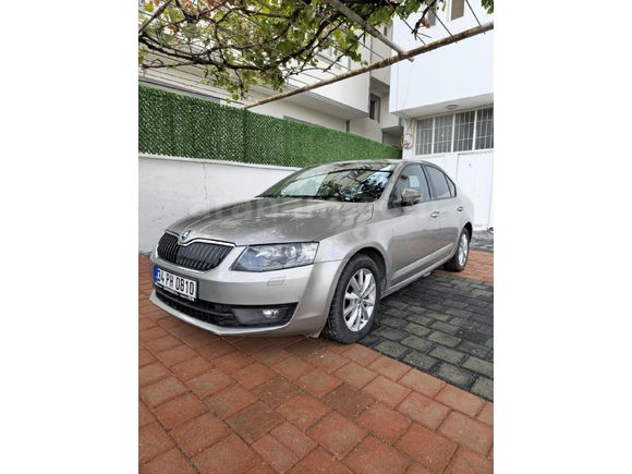 Sahibinden Skoda Octavia 1.6 TDI Style CR 2015 Model