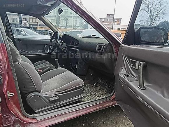 Muayeneli mazda 626