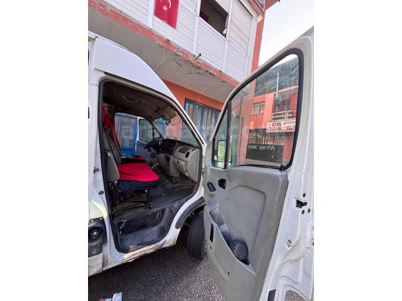 Sahibinden Renault Master 2.5 dCi 2006 Model