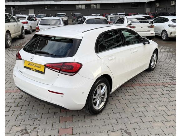 2019 MODEL MERCEDES A180d YENİ KASA HATASIZ