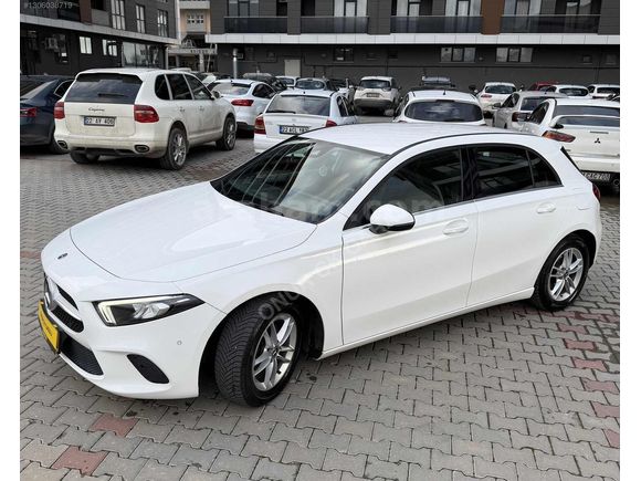 2019 MODEL MERCEDES A180d YENİ KASA HATASIZ