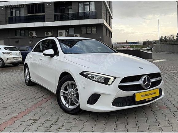 2019 MODEL MERCEDES A180d YENİ KASA HATASIZ
