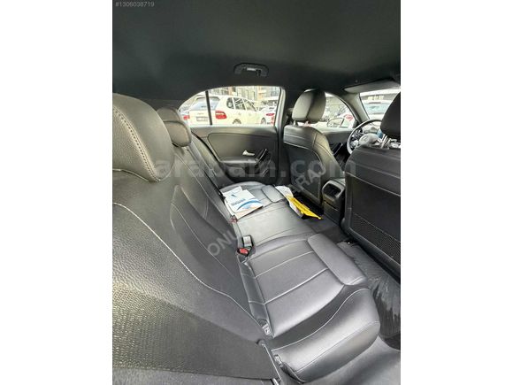 2019 MODEL MERCEDES A180d YENİ KASA HATASIZ