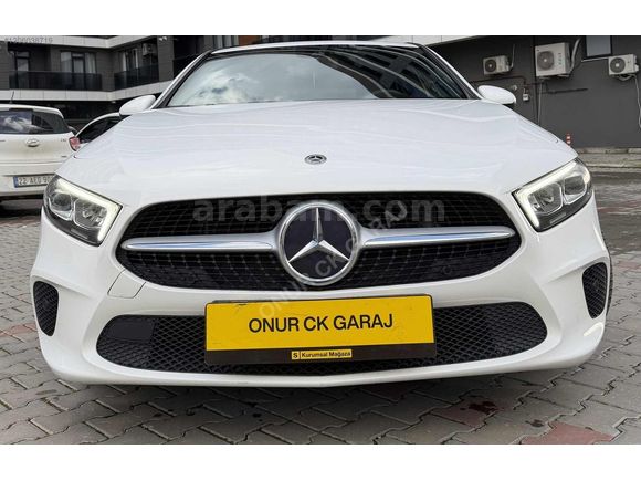 2019 MODEL MERCEDES A180d YENİ KASA HATASIZ