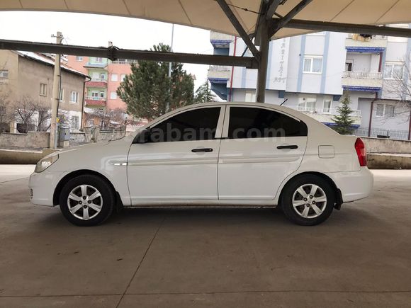 Sahibinden Hyundai Accent Era 1.4 Team 2010 Model