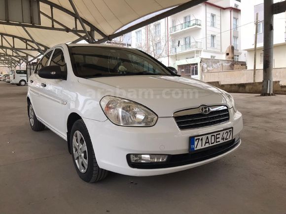 Sahibinden Hyundai Accent Era 1.4 Team 2010 Model