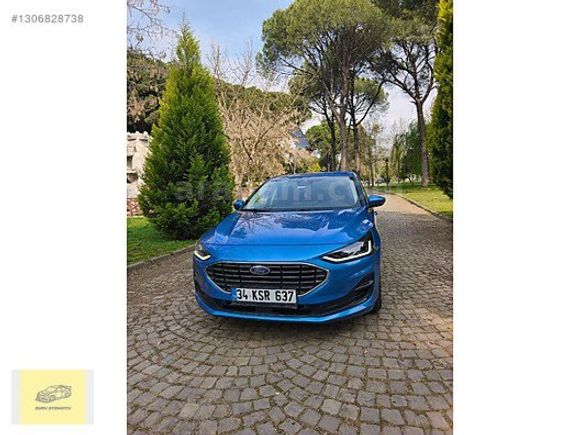 BOYASIZ DEĞİŞENSİZ FORD UN ÖZEL RENGİ FOCUS