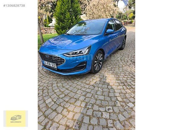BOYASIZ DEĞİŞENSİZ FORD UN ÖZEL RENGİ FOCUS