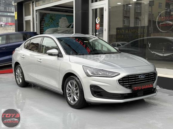 TOYS GARAGE 2025 FORD FOCUS TİTANİUM STIL HATASIZ SERVİS BAKIMLI