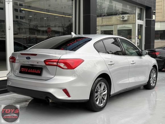 TOYS GARAGE 2025 FORD FOCUS TİTANİUM STIL HATASIZ SERVİS BAKIMLI