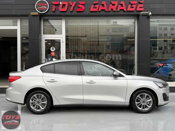 TOYS GARAGE 2025 FORD FOCUS TİTANİUM STIL HATASIZ SERVİS BAKIMLI