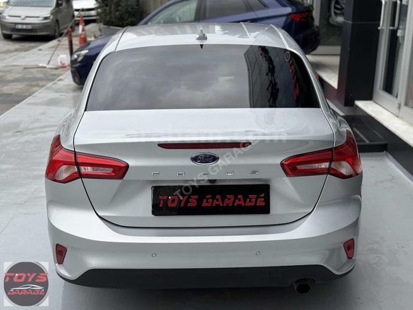 TOYS GARAGE 2025 FORD FOCUS TİTANİUM STIL HATASIZ SERVİS BAKIMLI