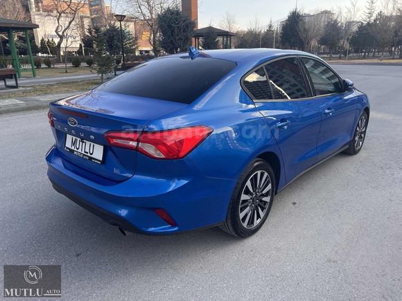 MUTLUDAN BOYASIZ HATASIZ 2025 FORD FOCUS 1.5 ECOBLUE TİTANİUM X