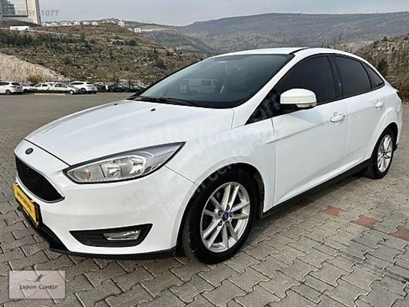 FORD FOCUS 1.5 TDCİ TREND X POWERSHİFT SEDAN