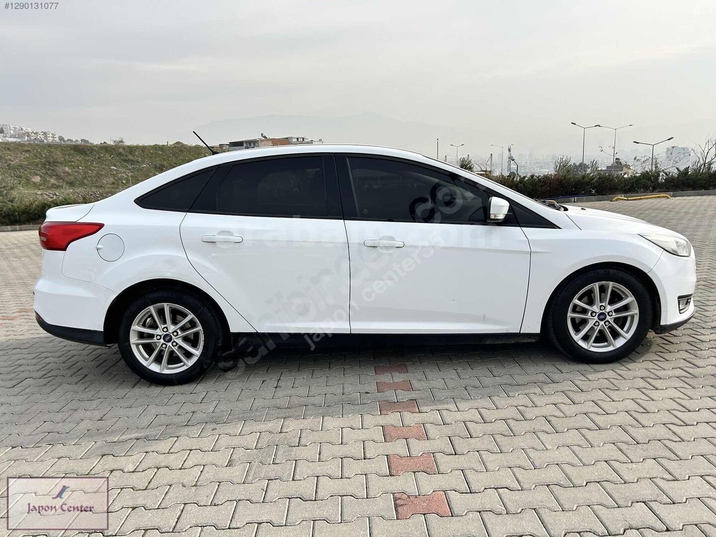 FORD FOCUS 1.5 TDCİ TREND X POWERSHİFT SEDAN 2