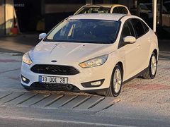 2015 MODEL 1.5 DİZEL 145bin km OTOMATIK HATASIZ FOCUS