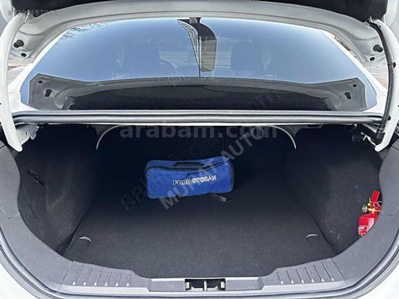 MURAT AUTO'DAN HATASIZ BOYASIZ TRAMERSİZ FORD FOCUS 1.5 TDCİ