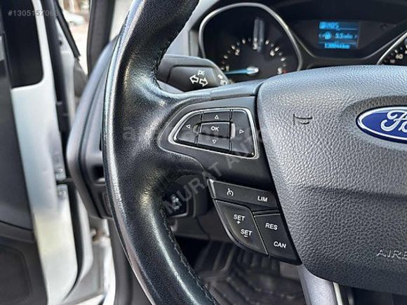 MURAT AUTO'DAN HATASIZ BOYASIZ TRAMERSİZ FORD FOCUS 1.5 TDCİ