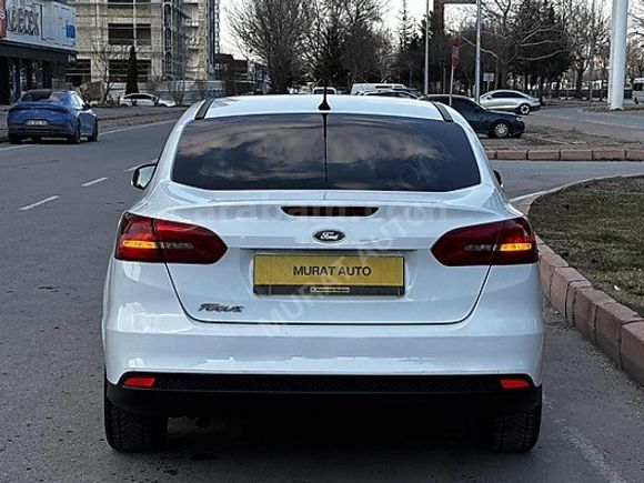 MURAT AUTO'DAN HATASIZ BOYASIZ TRAMERSİZ FORD FOCUS 1.5 TDCİ
