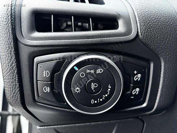MURAT AUTO'DAN HATASIZ BOYASIZ TRAMERSİZ FORD FOCUS 1.5 TDCİ