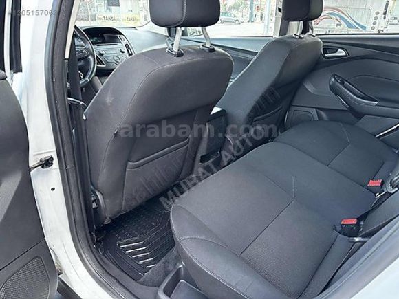 MURAT AUTO'DAN HATASIZ BOYASIZ TRAMERSİZ FORD FOCUS 1.5 TDCİ