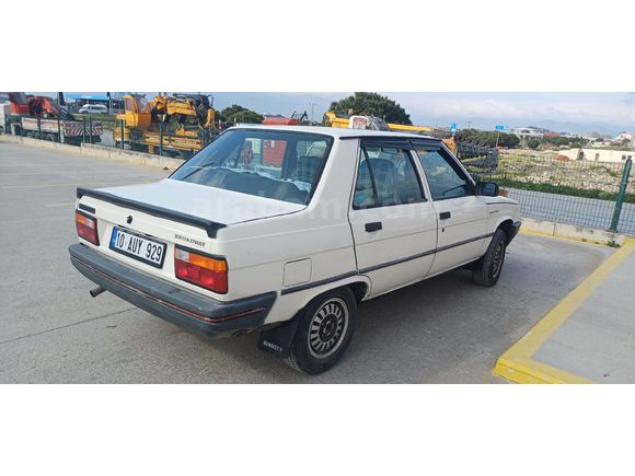 Sahibinden Renault R 9 1.4 Broadway 1990 Model