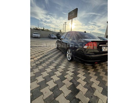 Sahibinden Honda Civic 1.6i VTEC LS 2004 Model 