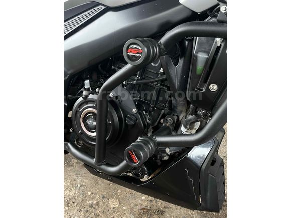 Bajaj Dominar 250 D 2023