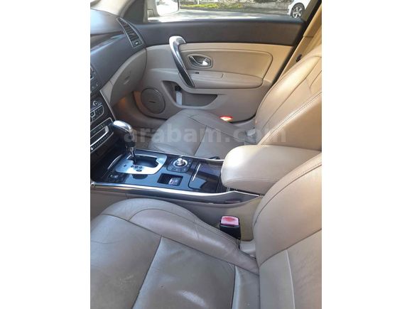 Sahibinden Renault Latitude 2.0 dCi Executive 2012 Model 
