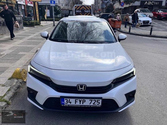 NUR OTODAN HATASIZ BOYASIZ CİVİC ECO ELEGANCE 182HP