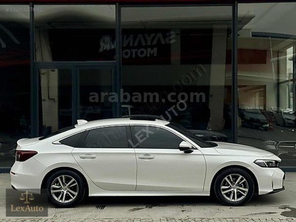"LexAUTO" 2025 HONDA CİVİC ECO ELEGANCE PLUS FAB.LPG SEDEF BEYAZ