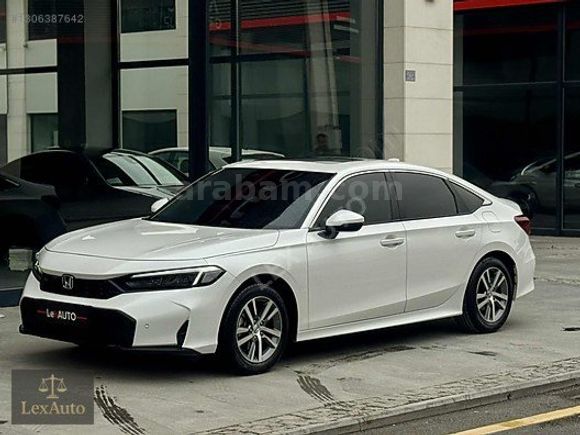 "LexAUTO" 2025 HONDA CİVİC ECO ELEGANCE PLUS FAB.LPG SEDEF BEYAZ