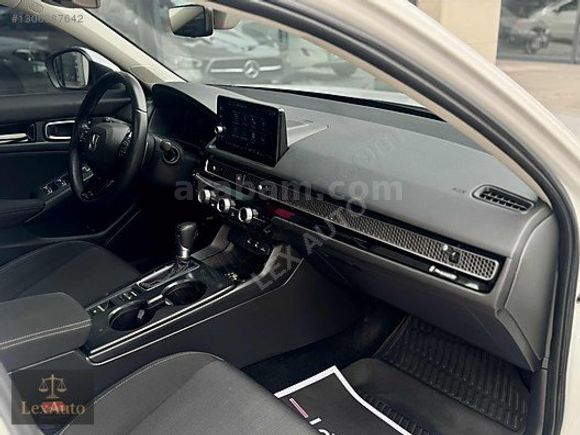 "LexAUTO" 2025 HONDA CİVİC ECO ELEGANCE PLUS FAB.LPG SEDEF BEYAZ