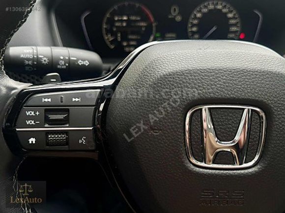 "LexAUTO" 2025 HONDA CİVİC ECO ELEGANCE PLUS FAB.LPG SEDEF BEYAZ