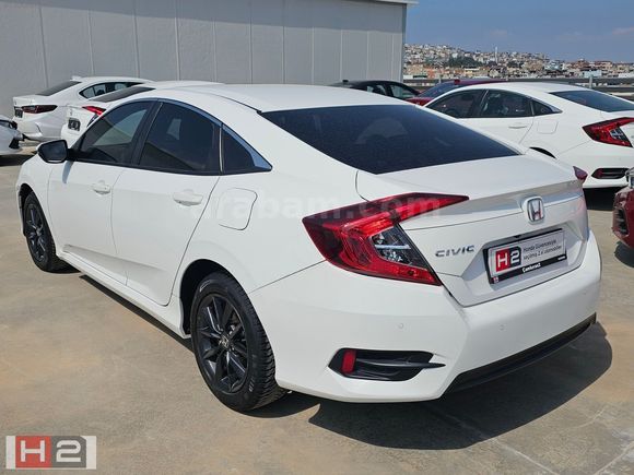 ÇAMKIRAN H2 GAZİEMİR'den2021 Honda Civic 1.6 Elegance OTM