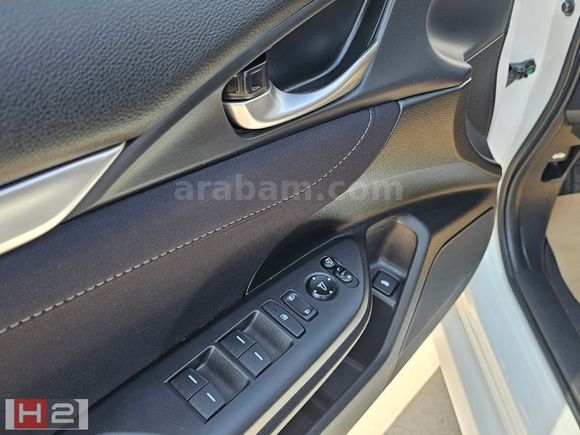 ÇAMKIRAN H2 GAZİEMİR'den2021 Honda Civic 1.6 Elegance OTM